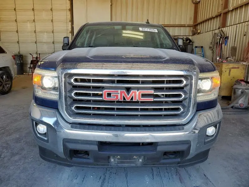 2016 GMC SIERRA K2500 SLE  