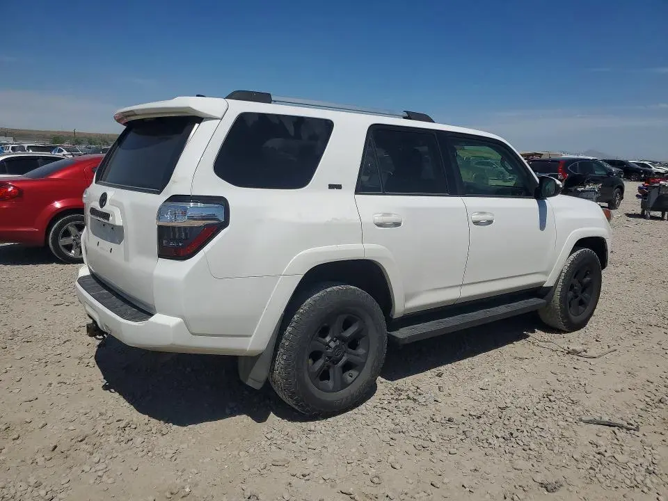 2017 TOYOTA 4RUNNER SR5  