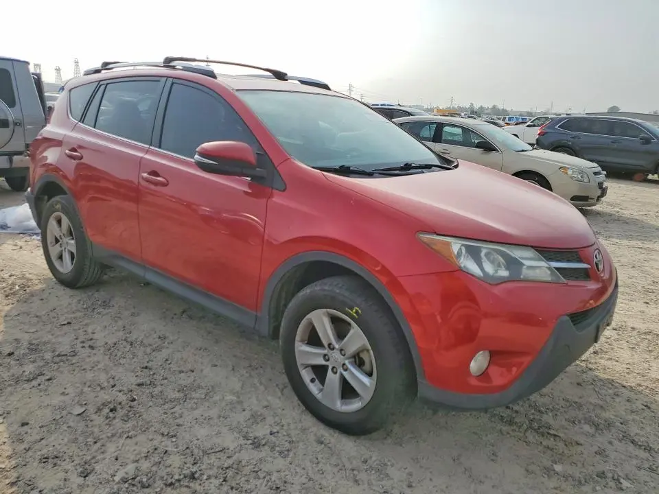 2014 TOYOTA RAV4 XLE  