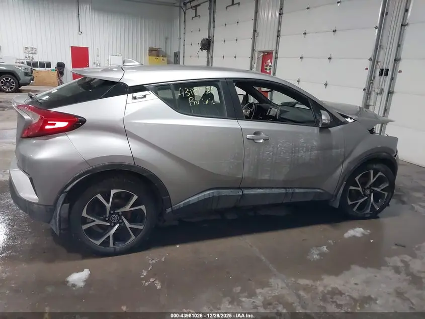 2018 TOYOTA C-HR XLE PREMIUM