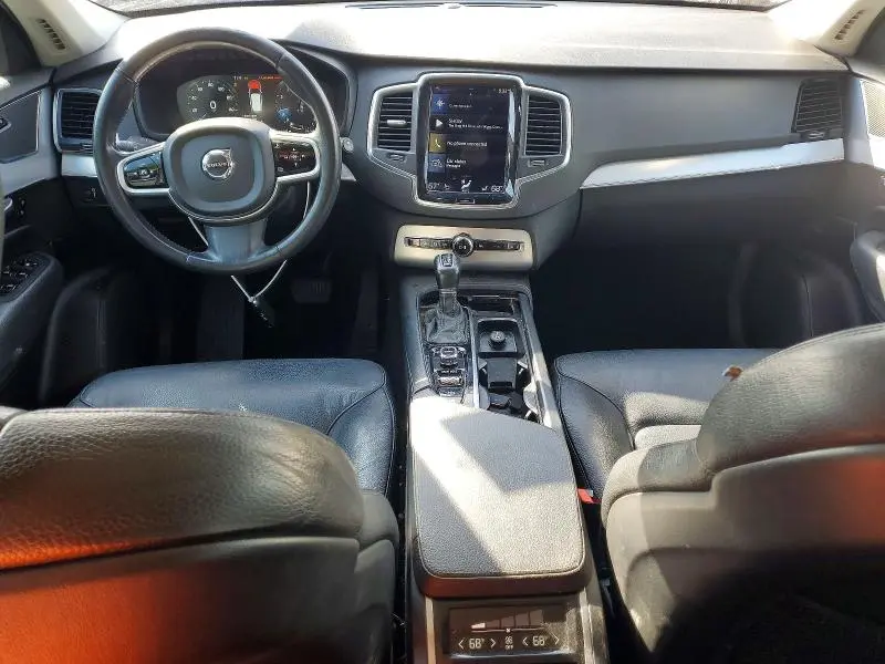 2016 VOLVO XC90 T6  