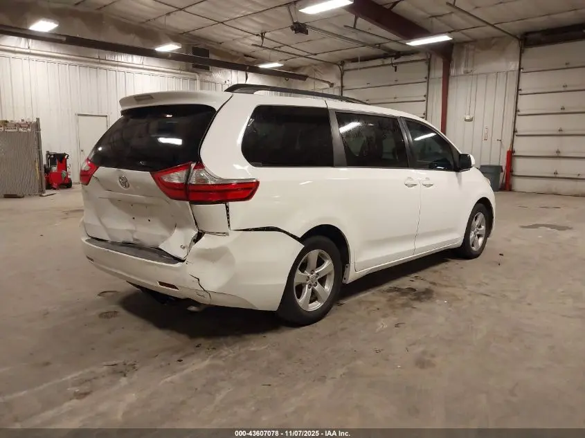 2015 TOYOTA SIENNA LE 8 PASSENGER