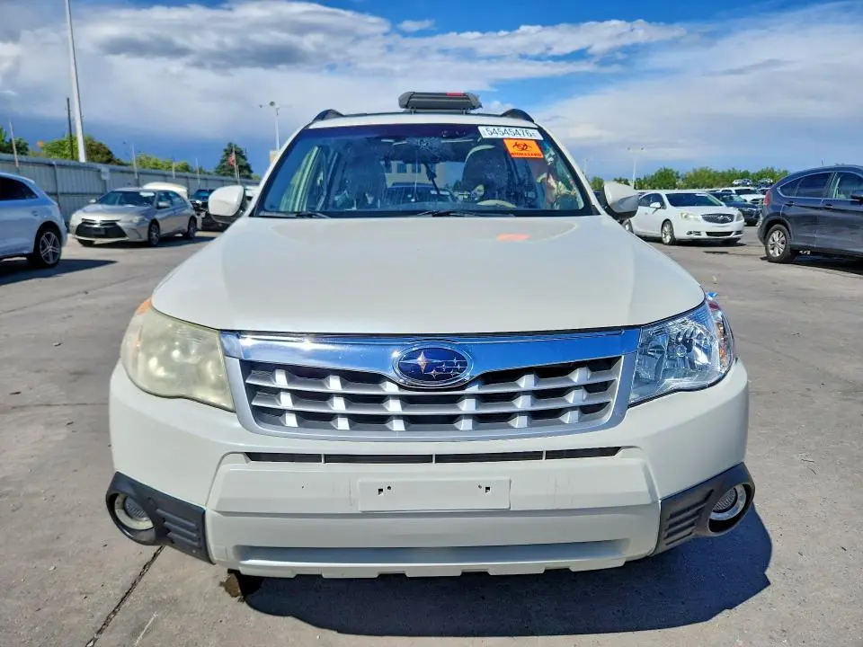 2013 SUBARU FORESTER 2.5X PREMIUM  