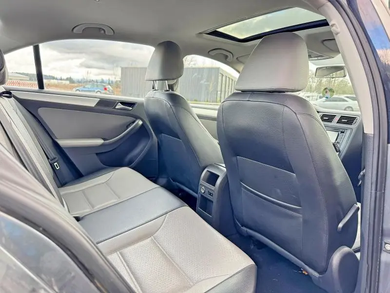 2013 VOLKSWAGEN JETTA HYBRID  