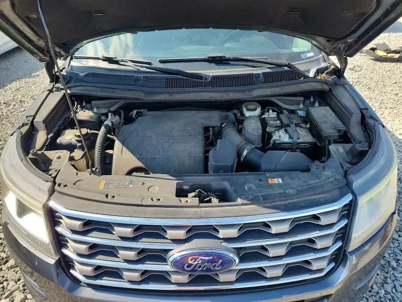 2016 FORD EXPLORER XLT  