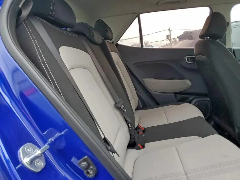 2022 HYUNDAI VENUE SEL  