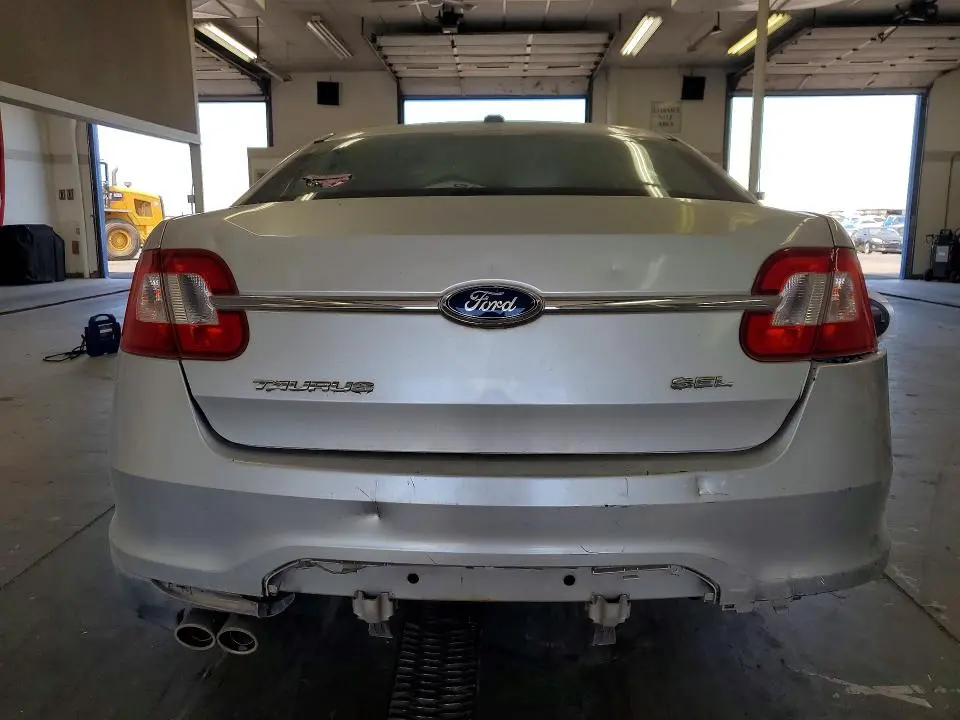 2011 FORD TAURUS SEL  