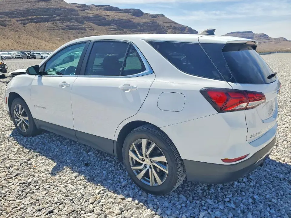2022 CHEVROLET EQUINOX LT  