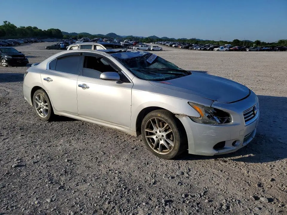 2014 NISSAN MAXIMA 3.5 S  