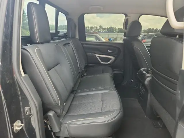 2018 NISSAN TITAN XD SL  