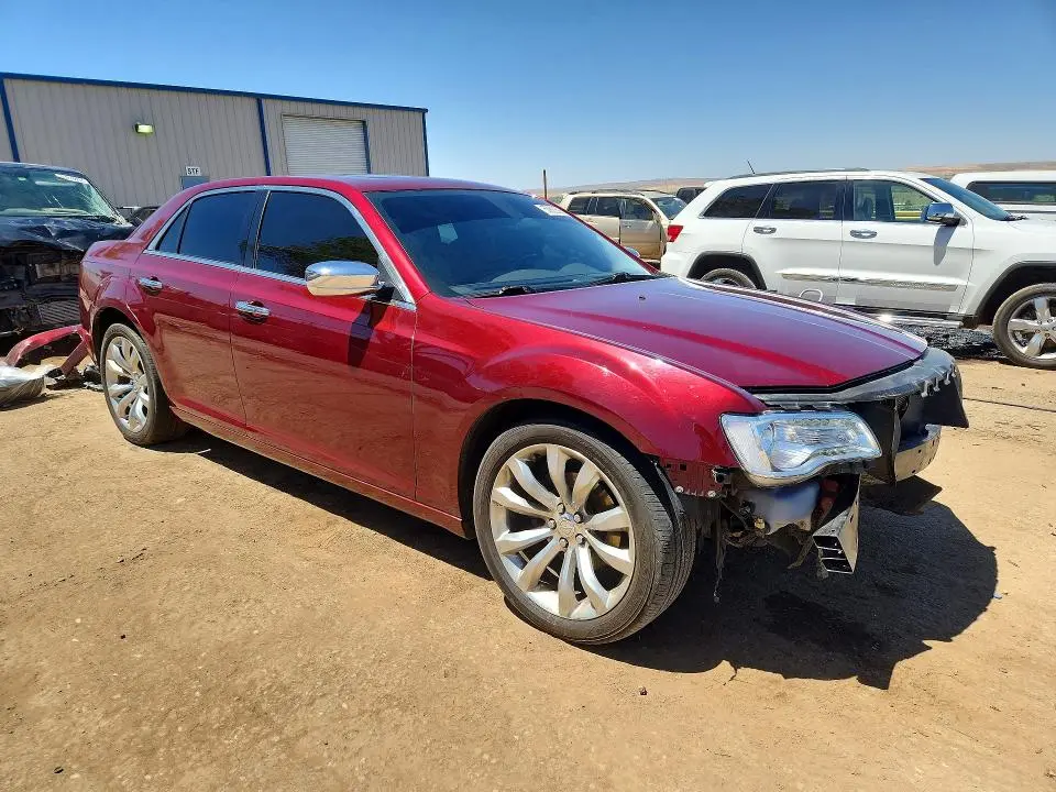 2019 CHRYSLER 300 LIMITED  