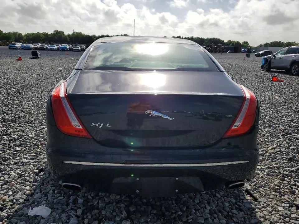 2012 JAGUAR XJL   