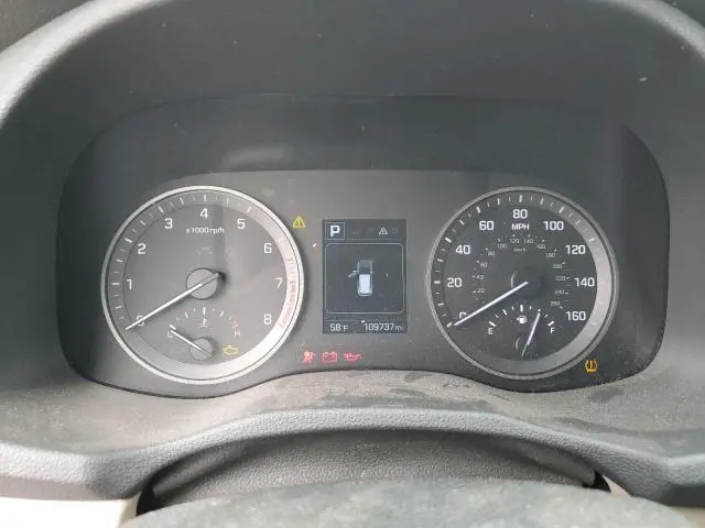 2017 HYUNDAI TUCSON SE