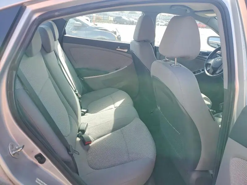 2013 HYUNDAI ACCENT GLS  