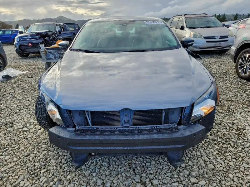 2014 VOLKSWAGEN PASSAT S  