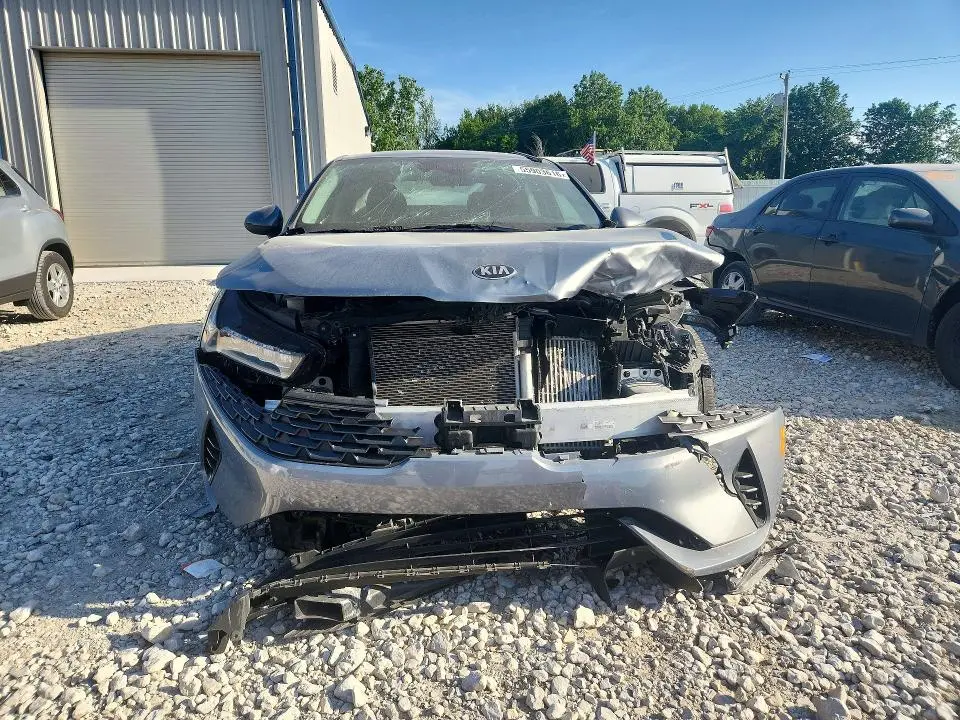 2021 KIA K5 LXS  
