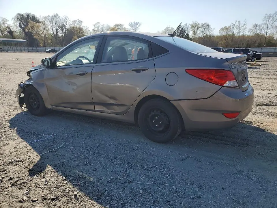 2013 HYUNDAI ACCENT GLS  