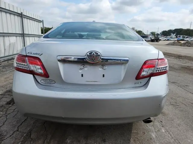 2011 TOYOTA CAMRY BASE  