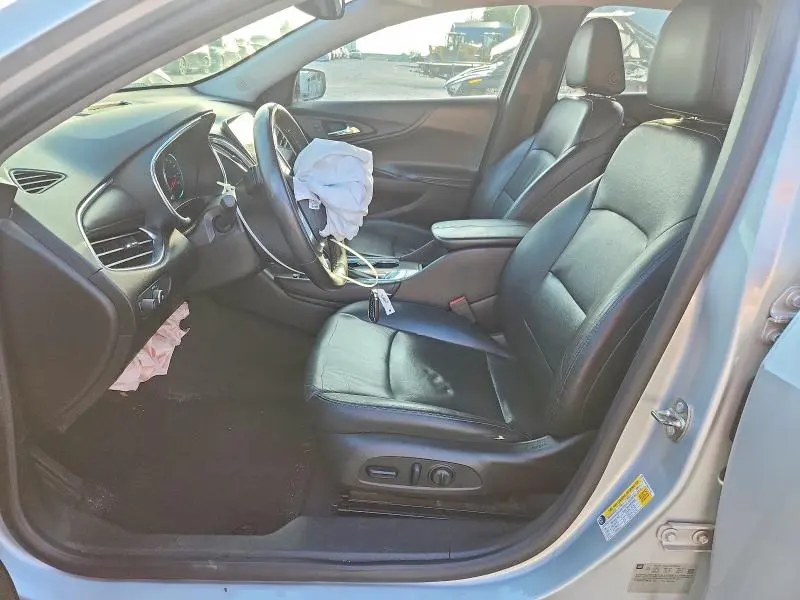 2017 CHEVROLET MALIBU LT  