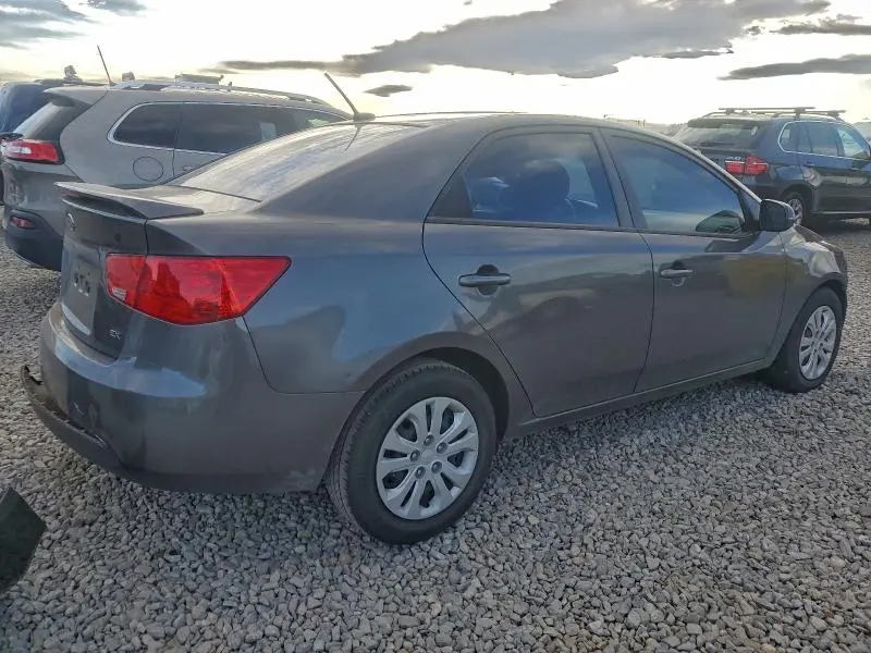 2013 KIA FORTE EX  