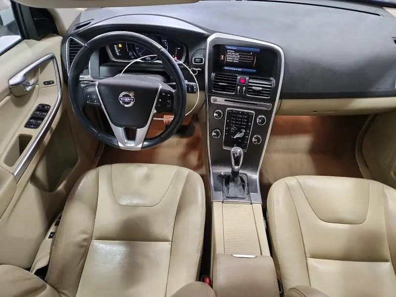 2015 VOLVO XC60 T5 PREMIER  