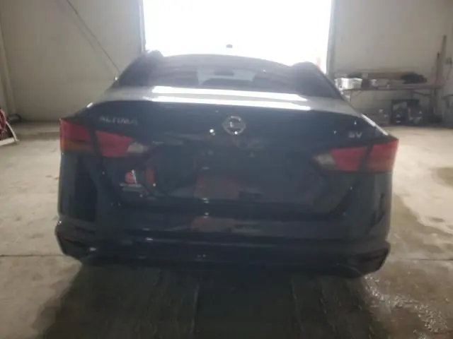 2022 NISSAN ALTIMA SV  