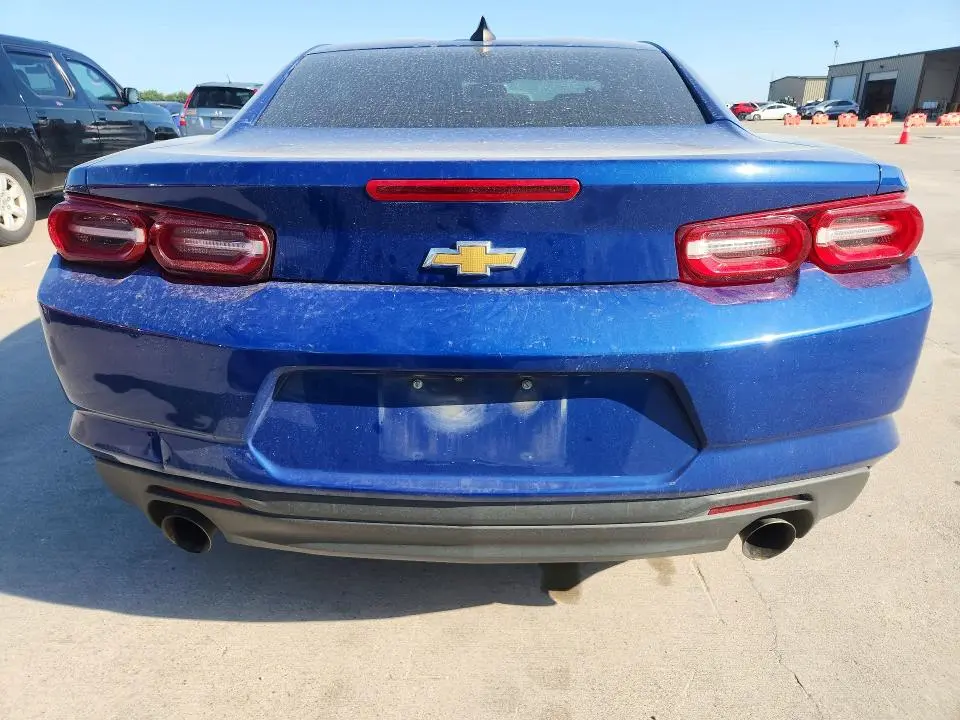 2021 CHEVROLET CAMARO LS  
