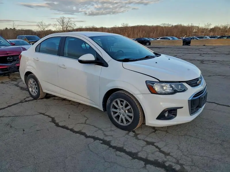 2017 CHEVROLET SONIC LT  