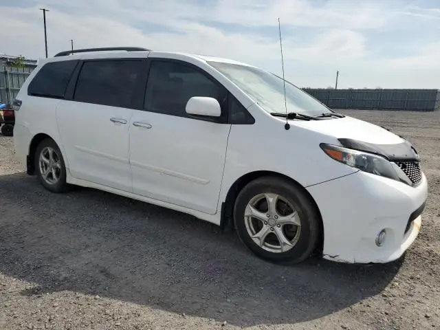 2013 TOYOTA SIENNA SPORT  