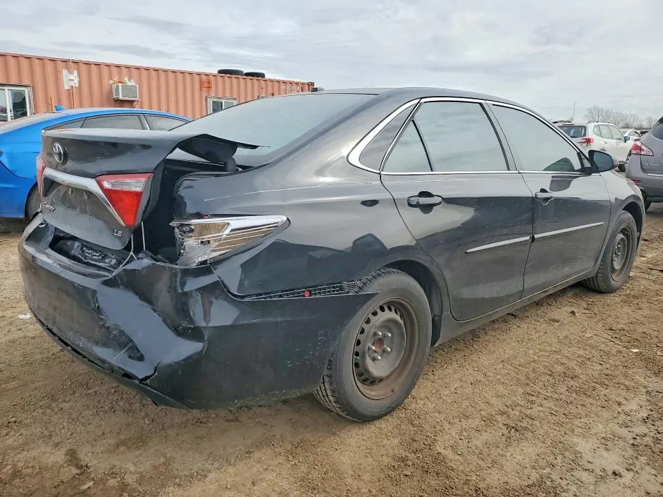 2017 TOYOTA CAMRY LE  