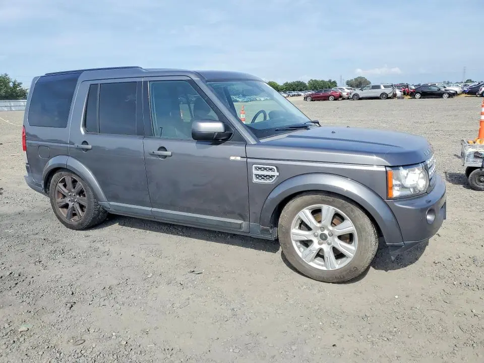 2013 LAND ROVER LR4 HSE LUXURY  