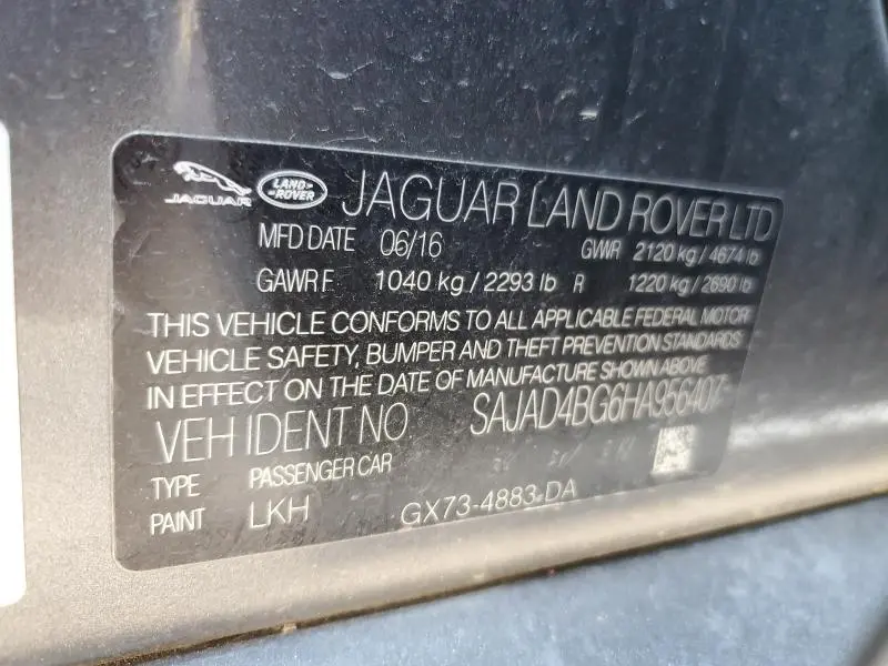 2017 JAGUAR XE PREMIUM  