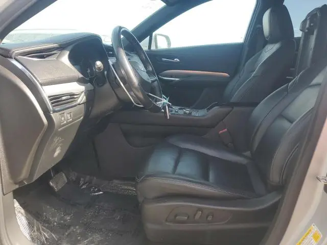 2022 CADILLAC XT4 PREMIUM LUXURY  