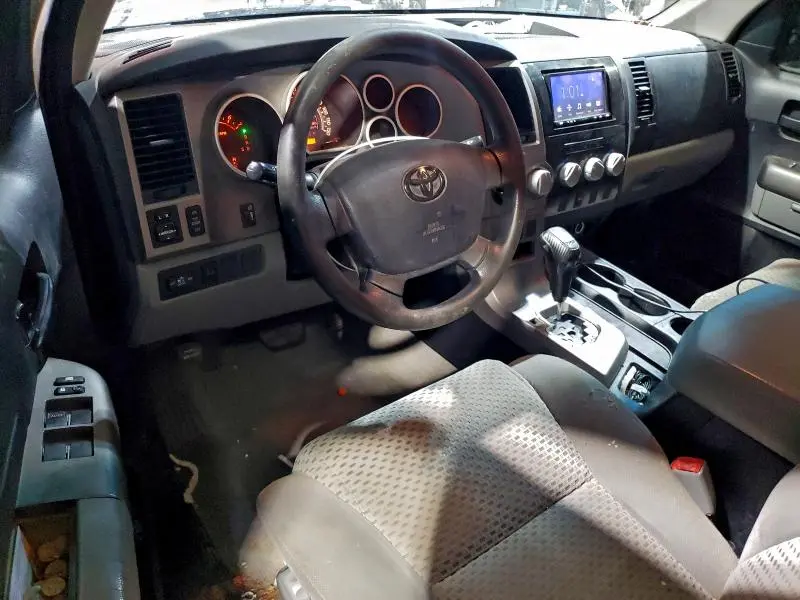 2011 TOYOTA TUNDRA CREWMAX SR5  