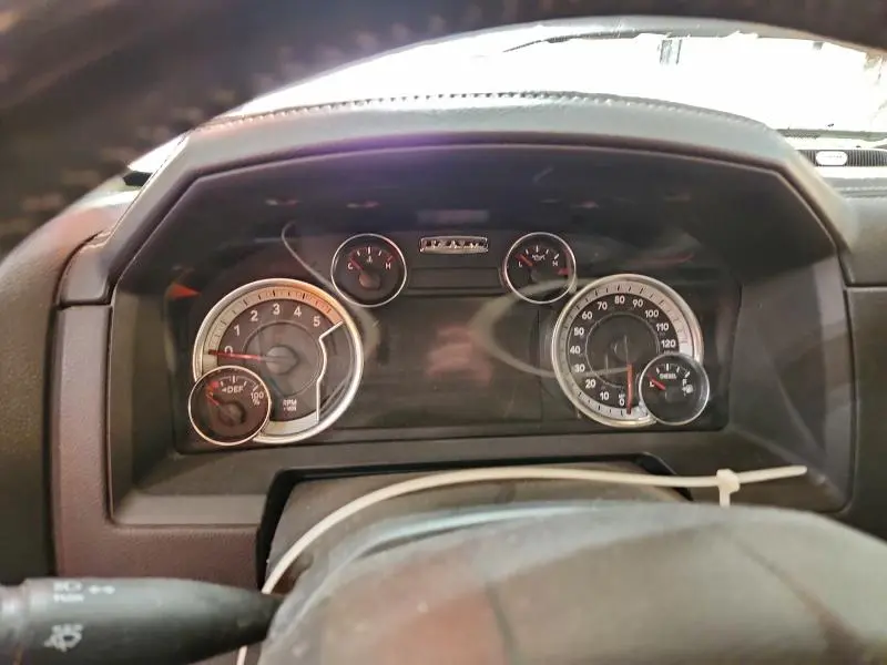 2016 RAM 1500 LARAMIE  