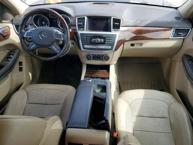 2015 MERCEDES-BENZ GL 550 4MATIC  