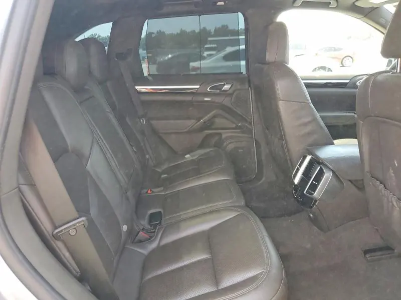 2015 PORSCHE CAYENNE S  