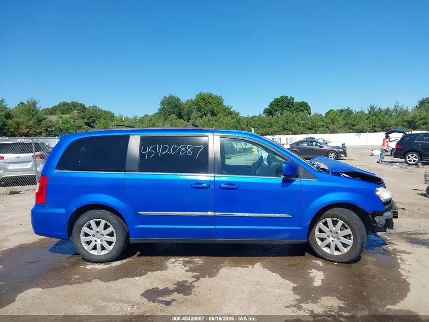 2014 CHRYSLER TOWN & COUNTRY TOURING
