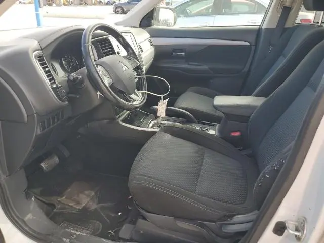 2017 MITSUBISHI OUTLANDER SE
