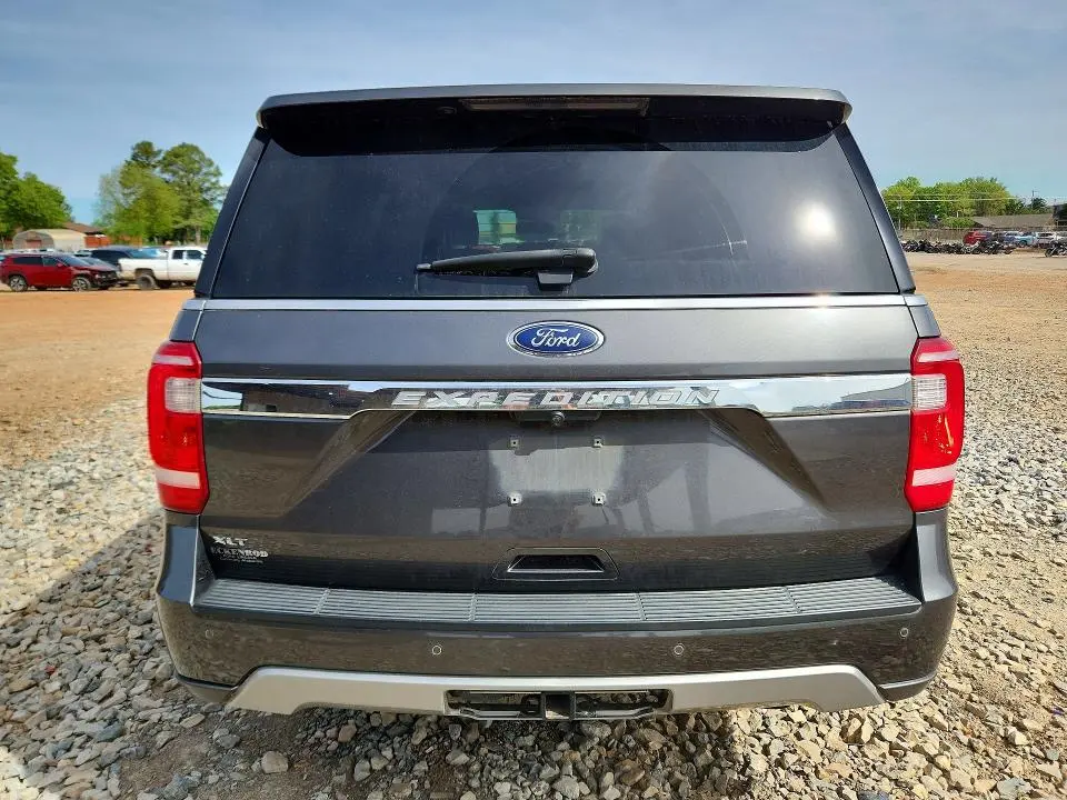2021 FORD EXPEDITION XLT  