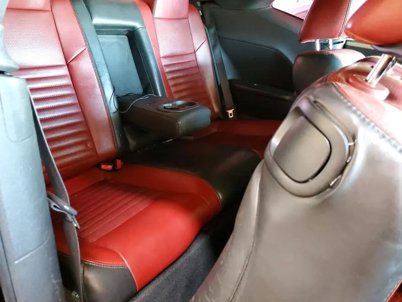 2014 DODGE CHALLENGER SXT  