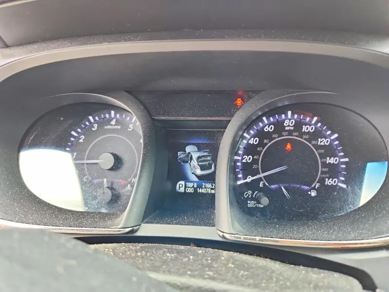 2016 TOYOTA AVALON XLE  