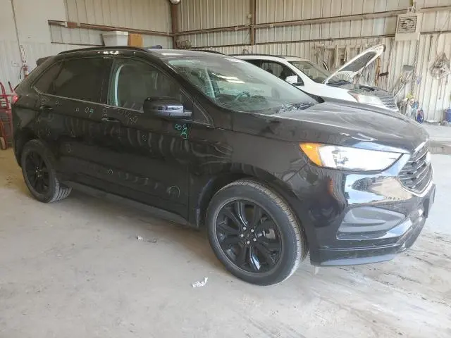2022 FORD EDGE SE  