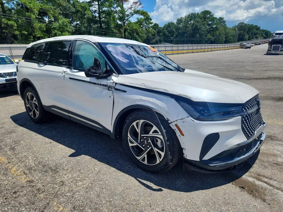 2025 LINCOLN NAUTILUS PREMIERE  