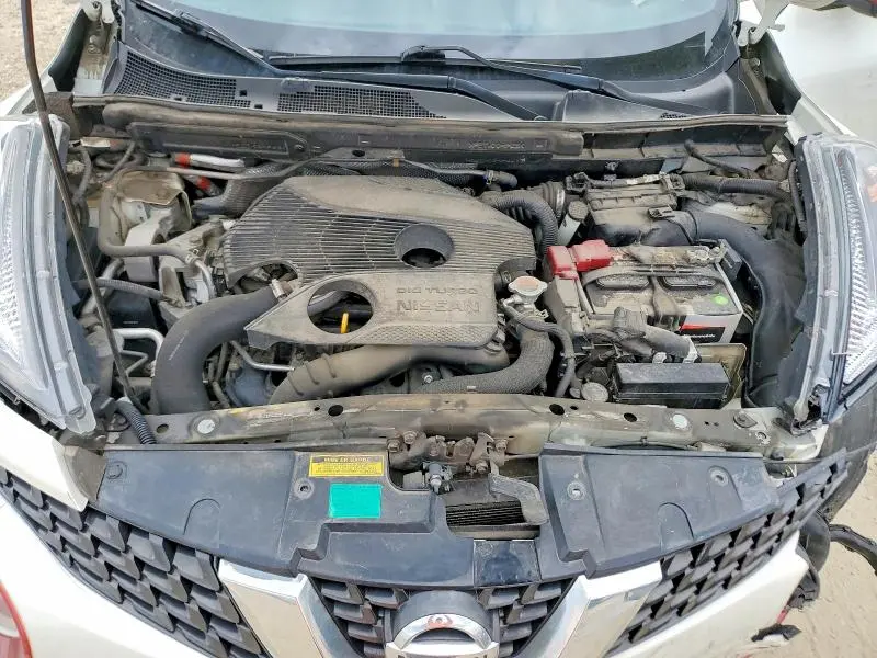 2015 NISSAN JUKE S  