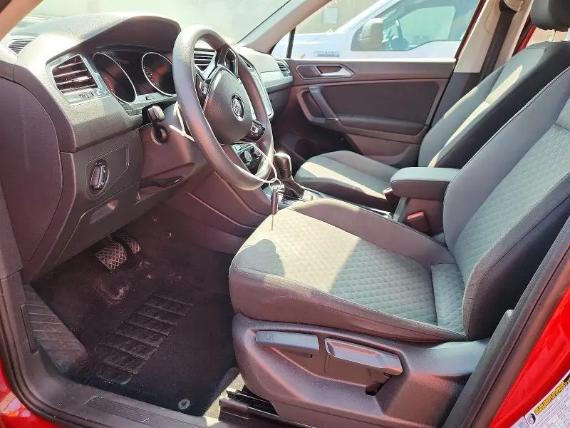2018 VOLKSWAGEN TIGUAN S  