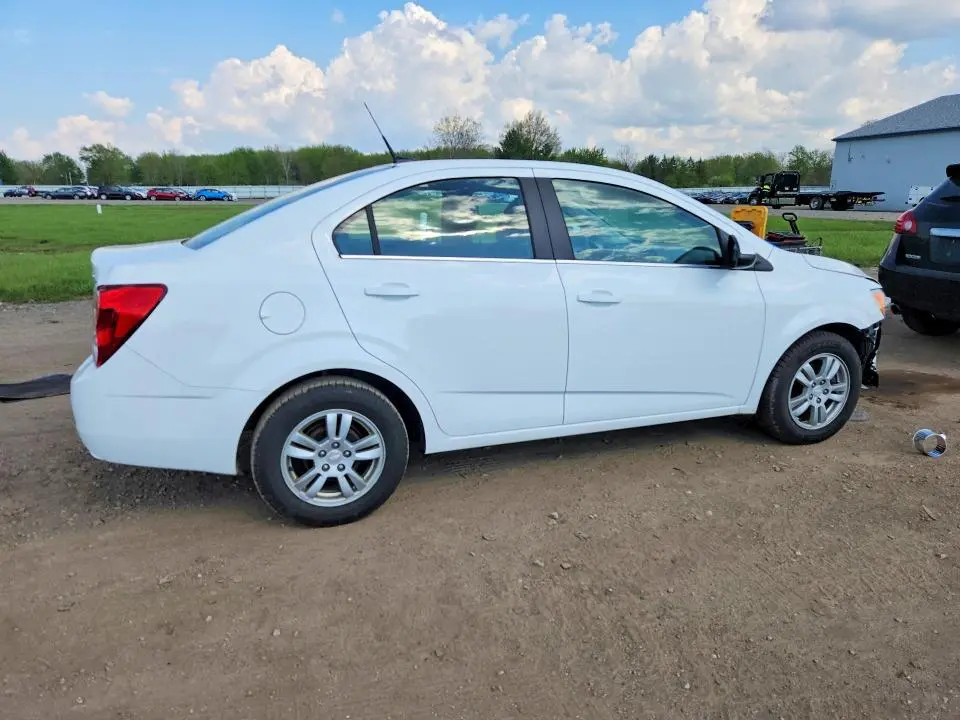 2014 CHEVROLET SONIC LT  