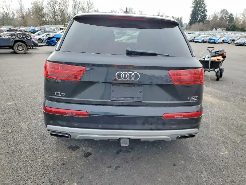 2017 AUDI Q7 PRESTIGE  