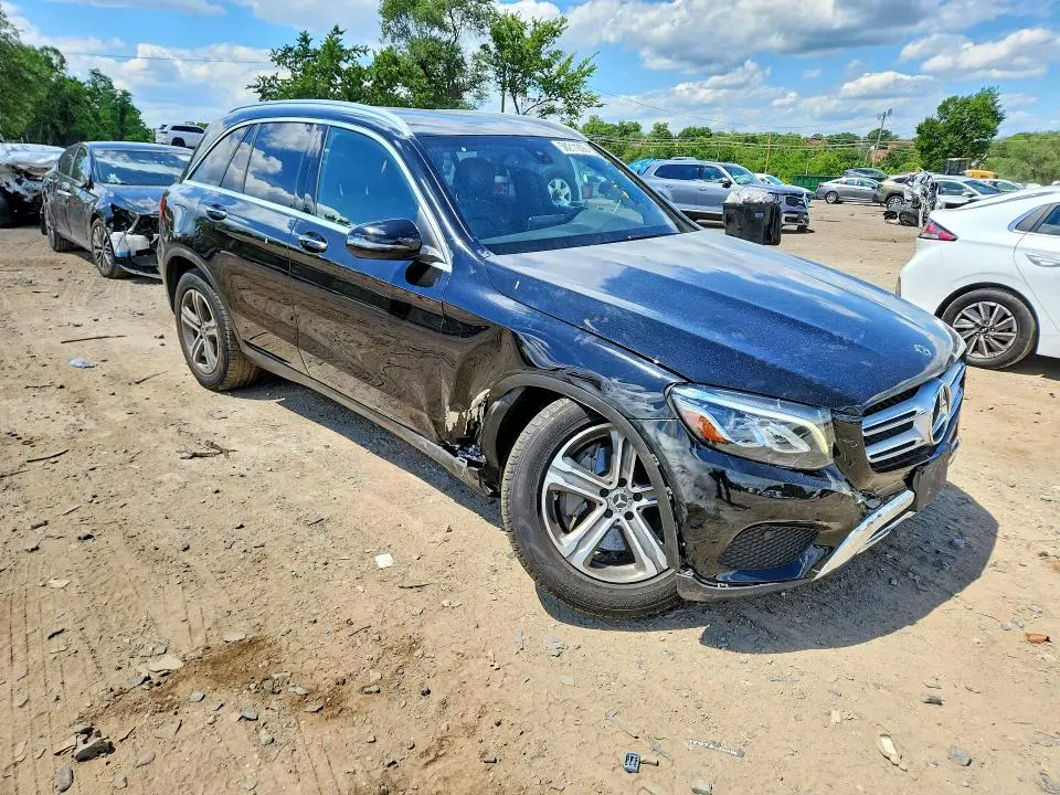 2019 MERCEDES-BENZ GLC 300 4MATIC  