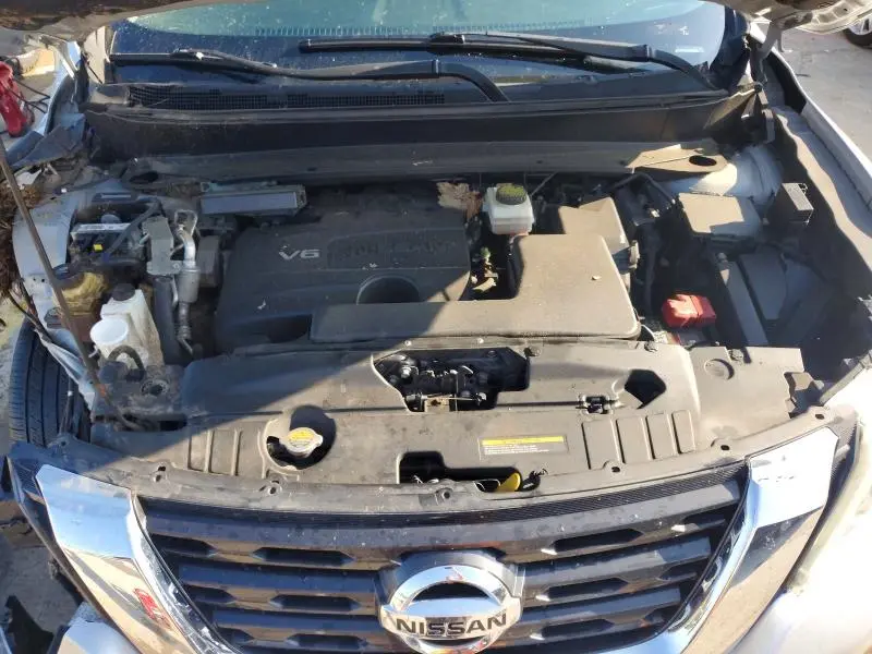 2018 NISSAN PATHFINDER SV  